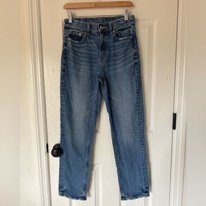 American Eagle Stretch Mom Jeans - Size 2 Short - Medium Wash